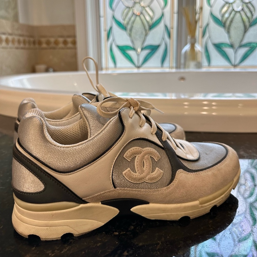 Chanel vintage shoes